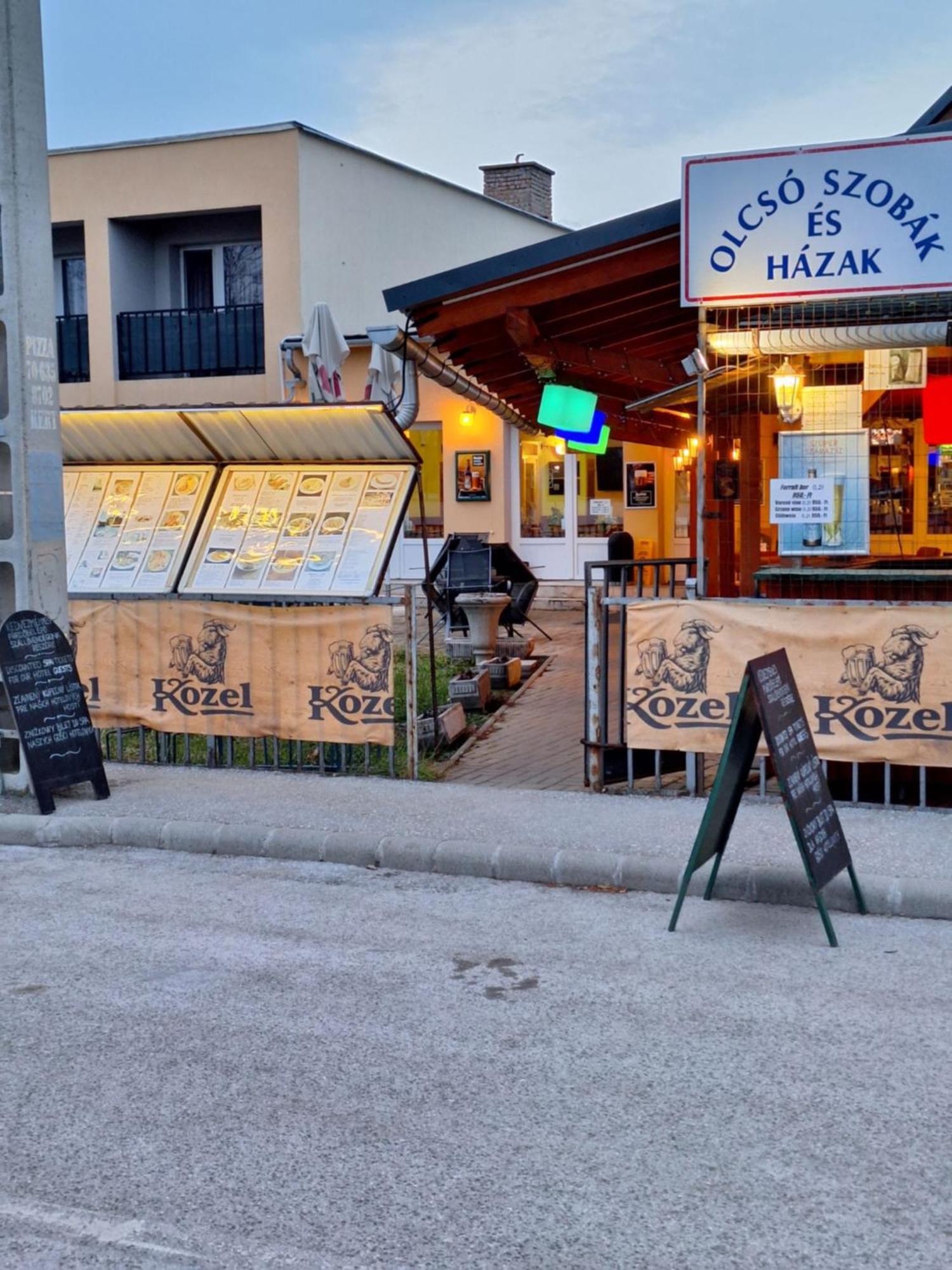 Grill Terasz Etterem Es Szallashely Mezokovesd Exterior photo